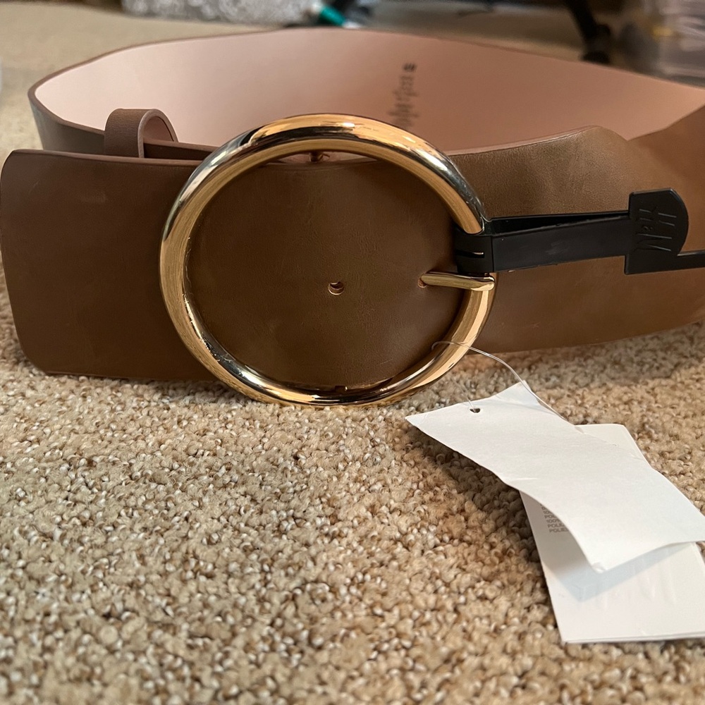 Thick brown belt H & M gold buckle NWT
